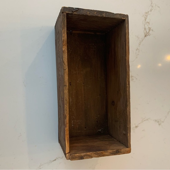 Vintage Lion Brand Pasteurized Chive Cream Cheese Wooden Box 3.5” x  3” x  7” NJ - Picture 3 of 10